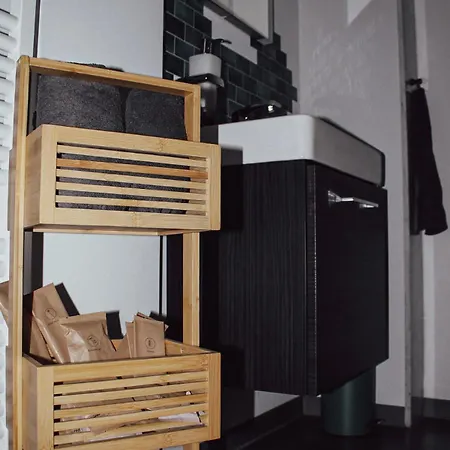 Bergapartment I Netflix I I Bad I Kueche